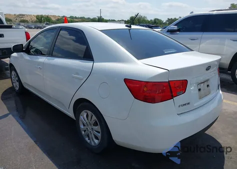 2010 Kia Forte Lx из США, поврежденный, VIN KNAFT4A20A5041013